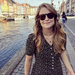 Meet your Posher, Kayla